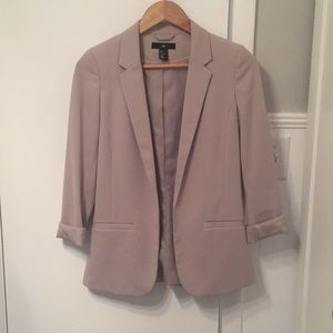 H&M women’s suit jacket